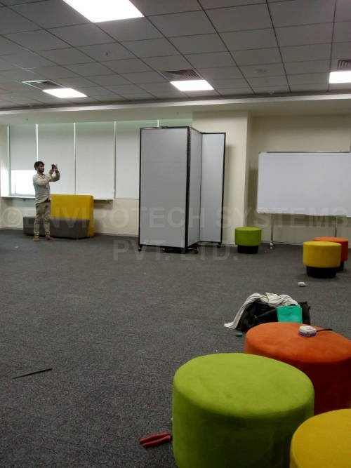 acoustic-sliding-folding-partition